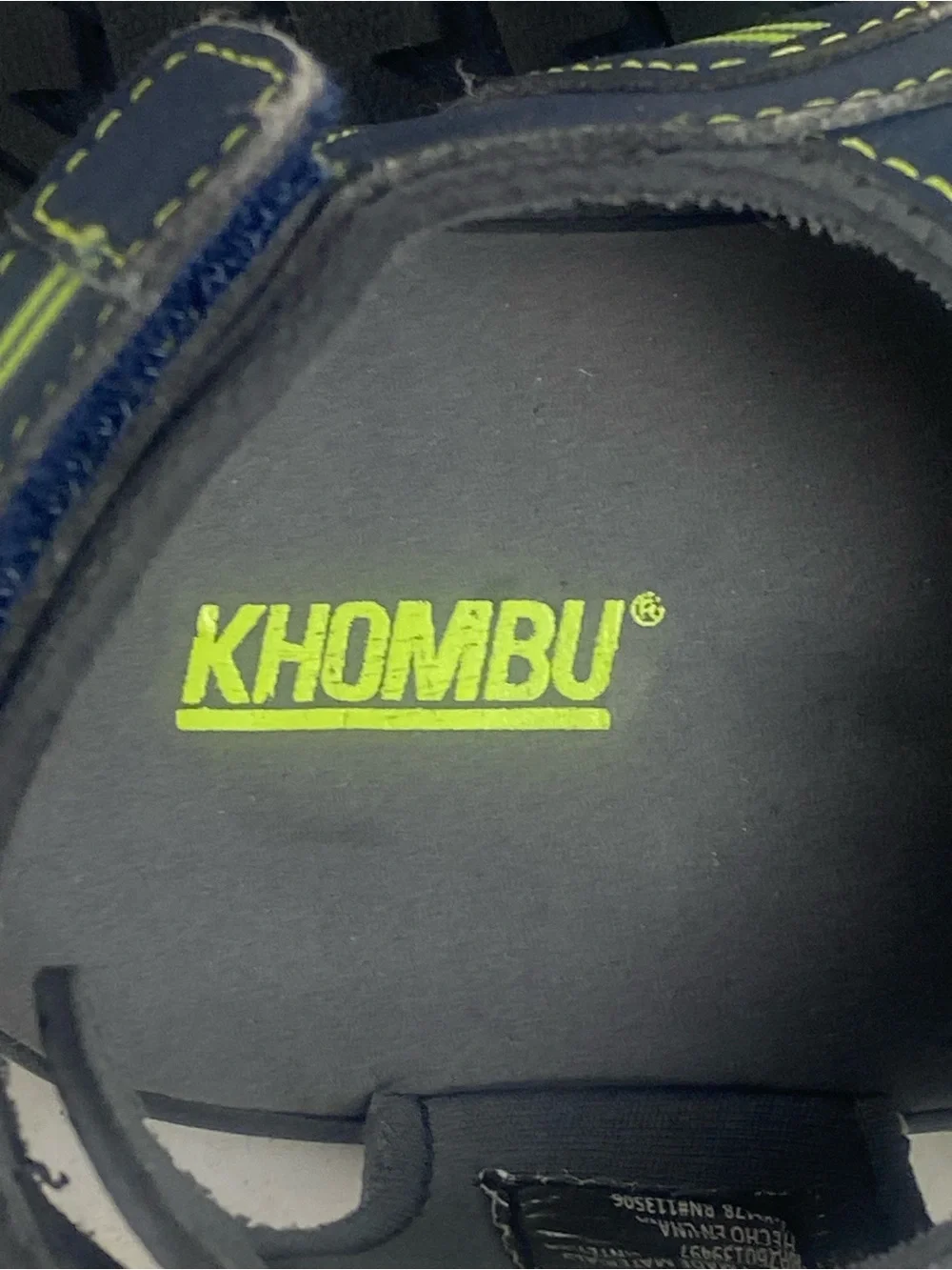 KHOMBU Dillon Gray Green Outdoors Water Hiking Shoes Size 4